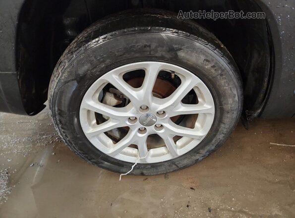 1C4PJLLB3JD533769 2018 JEEP CHEROKEE Silver 