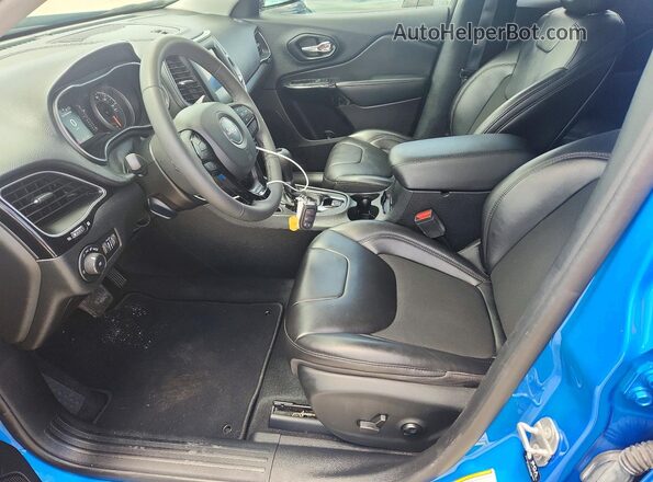 1C4PJLLBXMD235658 2021 JEEP CHEROKEE Blue წინა სალონის ხედი