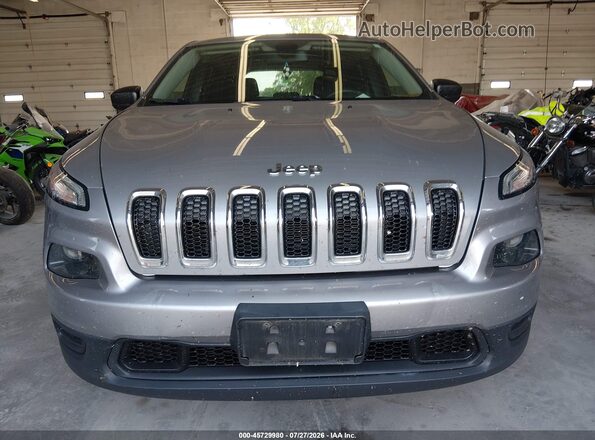 1C4PJMAB4HD225075 2017 JEEP CHEROKEE Silver Սալոնի հետևի տեսք