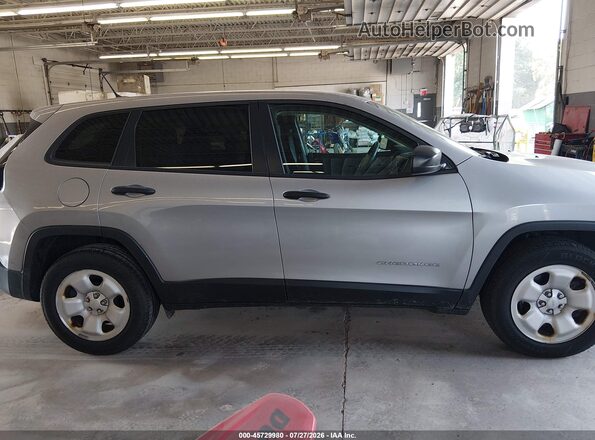 1C4PJMAB4HD225075 2017 JEEP CHEROKEE Silver Սալոնի 360 աստիճան տեսք