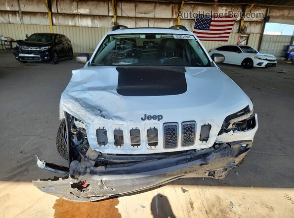 1C4PJMBN4KD474623 2019 JEEP CHEROKEE White Դիմացի տեսք