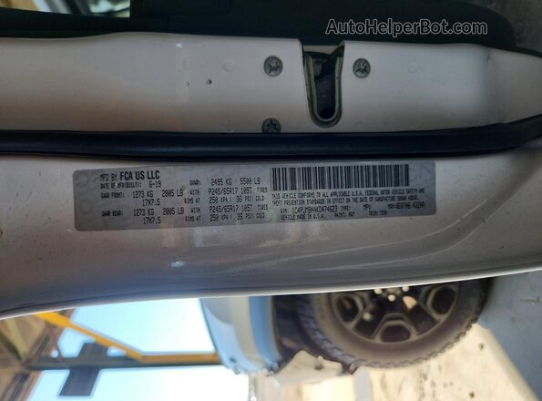 1C4PJMBN4KD474623 2019 JEEP CHEROKEE White Շարժիչի բաժամունքի տեսք