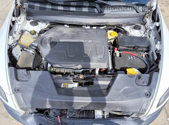 1C4PJMBS2GW215212 2016 JEEP CHEROKEE White უკანა სალონის ხედი