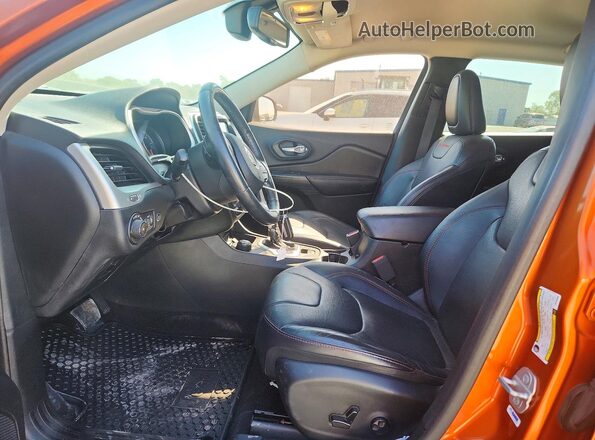 1C4PJMBS4GW309608 2016 JEEP CHEROKEE Orange Սալոնի դիմացի տեսք