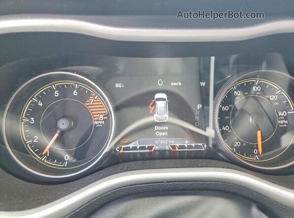 1C4PJMBX0JD602808 2018 JEEP CHEROKEE White Widok zestawu wskaźników