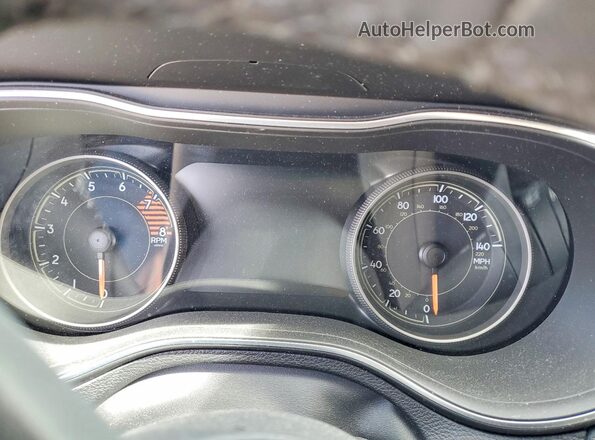1C4PJMBX4ND508257 2022 JEEP CHEROKEE White ხელსაწყოთა პანელის ხედი