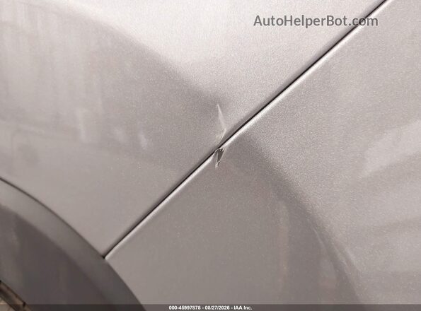 1C4PJMCB0JD528521 2018 JEEP CHEROKEE Silver Вид спереду