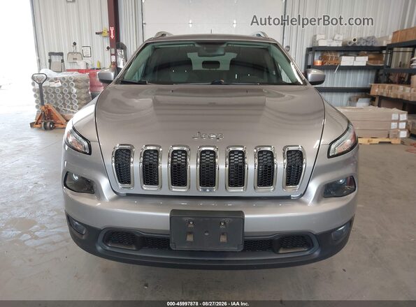 1C4PJMCB0JD528521 2018 JEEP CHEROKEE Silver Вид щитка приладів