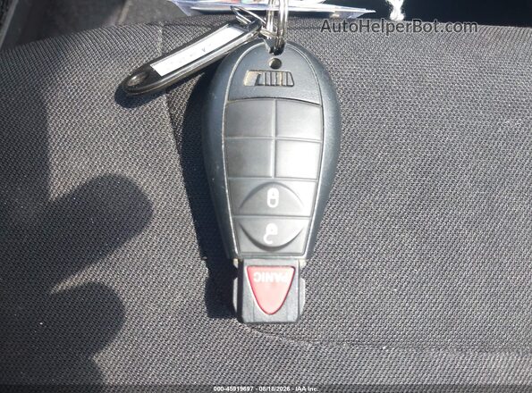 1C4PJMCB0KD176994 2019 JEEP CHEROKEE Черный Вид панели приборов