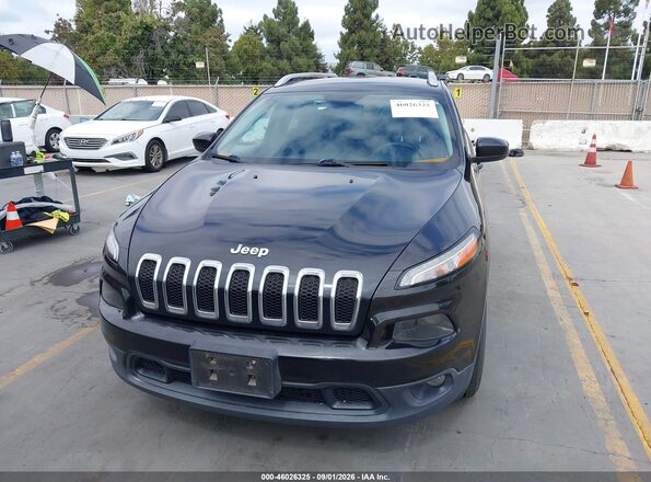1C4PJMCB3GW144939 2016 JEEP CHEROKEE Black Instrument cluster view