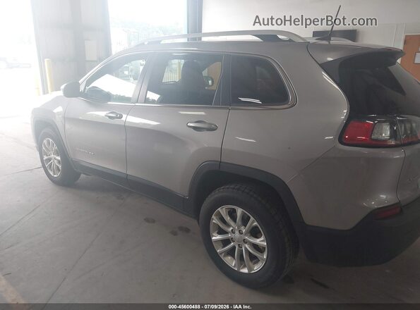 1C4PJMCB3KD479767 2019 JEEP CHEROKEE Silver Trasero izquierdo
