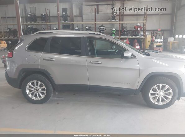 1C4PJMCB3KD479767 2019 JEEP CHEROKEE Silver 