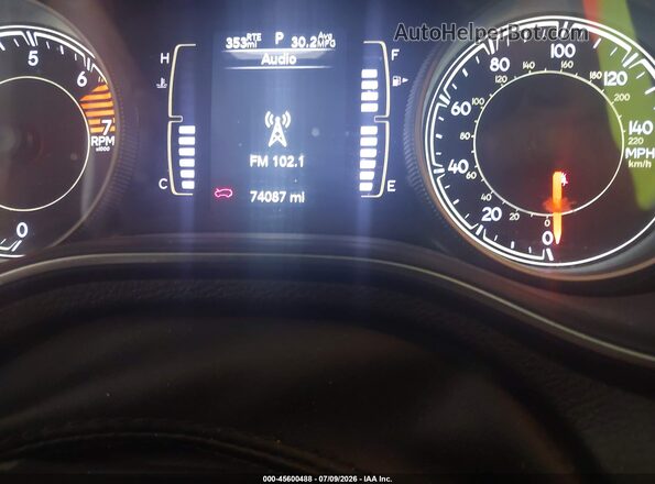 1C4PJMCB3KD479767 2019 JEEP CHEROKEE Silver 