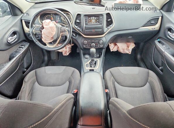 1C4PJMCB5GW330370 2016 JEEP CHEROKEE Черный Вид панели приборов