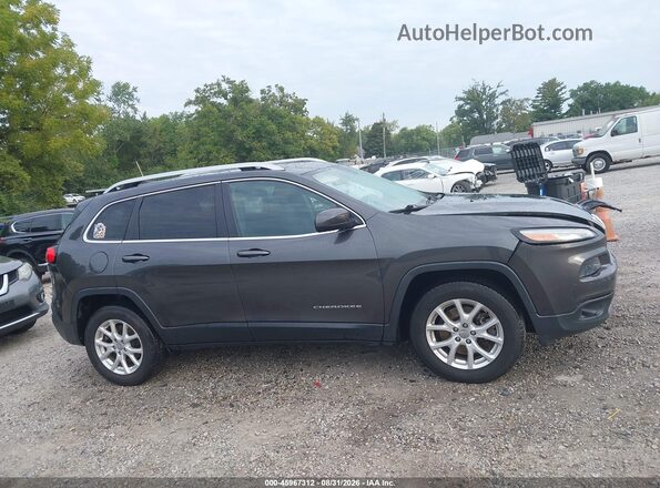 1C4PJMCS2GW285825 2016 JEEP CHEROKEE Black Widok wnętrza z tyłu
