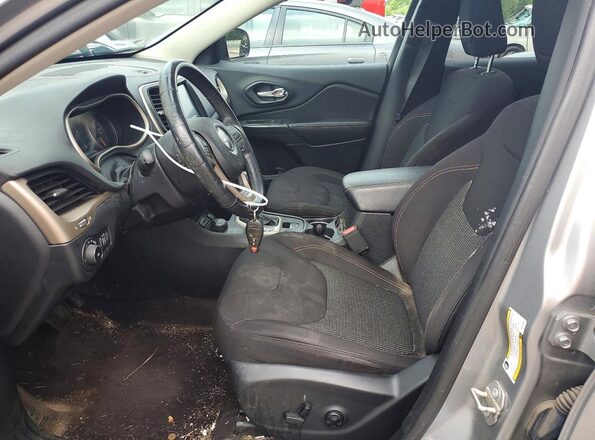 1C4PJMCS5GW289660 2016 JEEP CHEROKEE Gray Front interior view