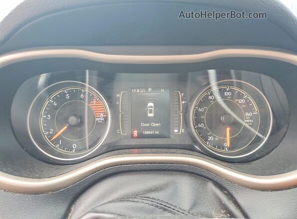 1C4PJMCS5GW289660 2016 JEEP CHEROKEE Gray Instrument cluster view