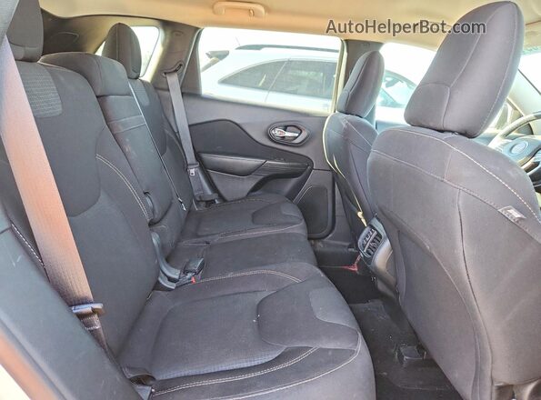 1C4PJMCS8GW150736 2016 JEEP CHEROKEE White Սալոնի հետևի տեսք