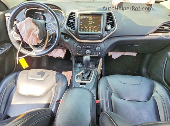 1C4PJMDS0HW560866 2017 JEEP CHEROKEE Gray Widok deski rozdzielczej