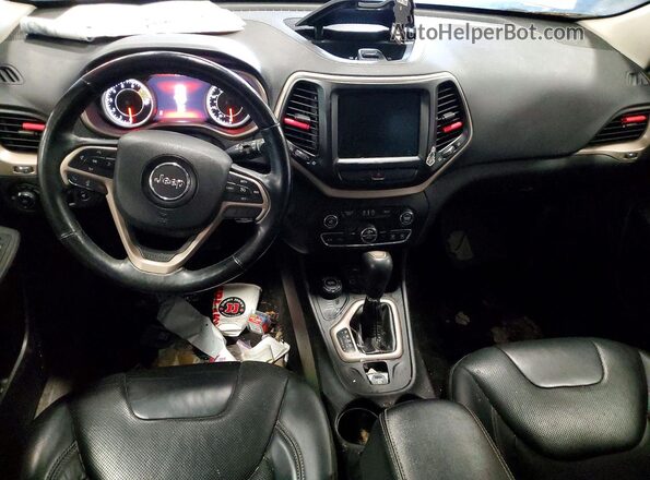 1C4PJMDS9HW547291 2017 JEEP CHEROKEE Black Вид панелі приладів