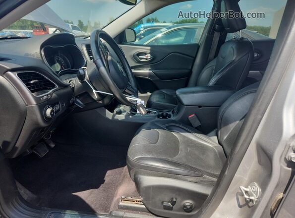 1C4PJMDX0KD157100 2019 JEEP CHEROKEE Silver წინა სალონის ხედი