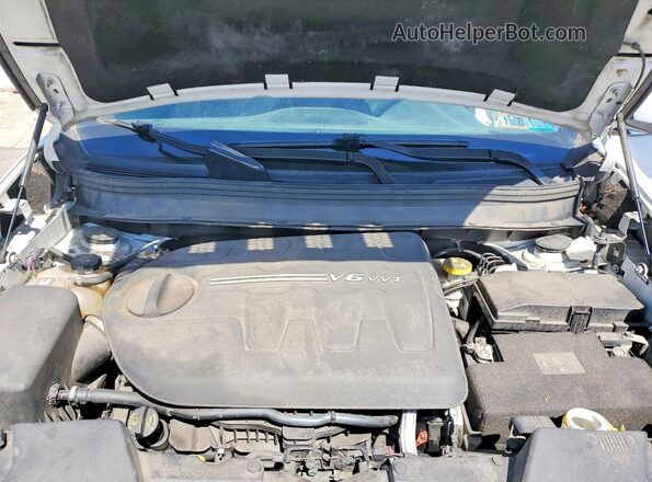 1C4PJMDX2JD515313 2018 JEEP CHEROKEE White Widok komory silnika