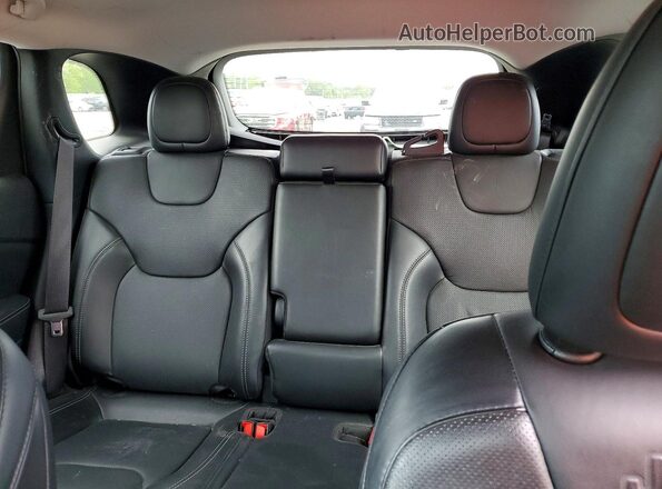 1C4PJMDX5LD621743 2020 JEEP CHEROKEE Silver Widok tylnych siedzeń