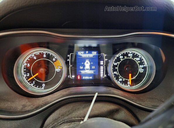 1C4PJMLB1MD137558 2021 JEEP CHEROKEE White Սարքավորումների վահանակի տեսք