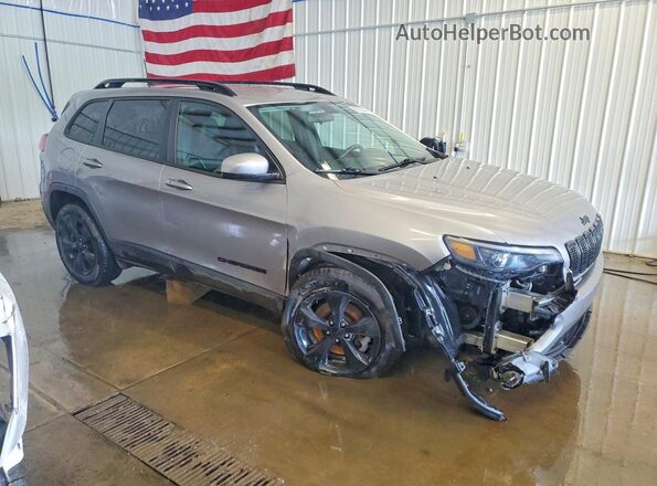 1C4PJMLB2LD647982 2020 JEEP CHEROKEE Серебряный Передняя правая четверть