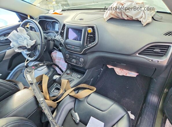 1C4PJMLB3KD195698 2019 JEEP CHEROKEE Green წინა პანელის ხედი