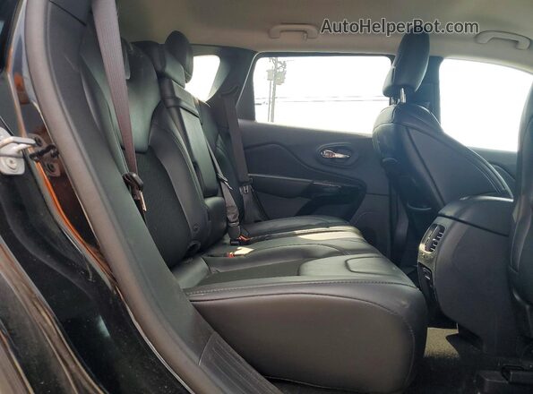 1C4PJMLB6KD400706 2019 JEEP CHEROKEE Black Սալոնի հետևի տեսք