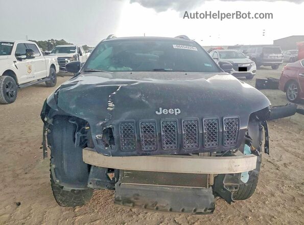 1C4PJMLB8KD182400 2019 JEEP CHEROKEE Two Tone Front view