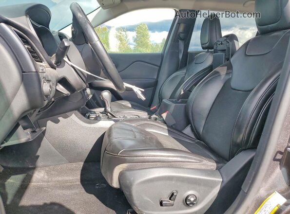 1C4PJMLN6KD275510 2019 JEEP CHEROKEE Gray წინა სალონის ხედი