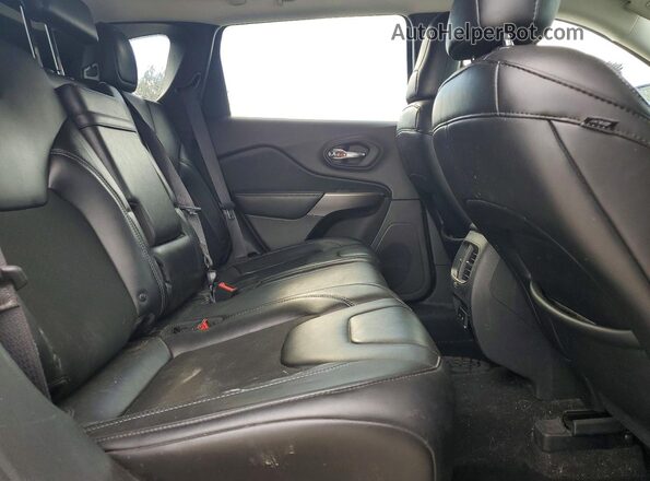 1C4PJMLN6KD275510 2019 JEEP CHEROKEE Gray უკანა სალონის ხედი