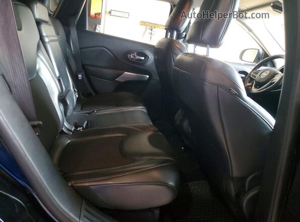 1C4PJMLX1JD522500 2018 JEEP CHEROKEE Black Սալոնի հետևի տեսք