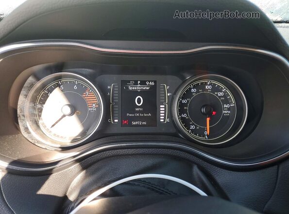 1C4PJMLX7KD233672 2019 JEEP CHEROKEE White Սարքավորումների վահանակի տեսք