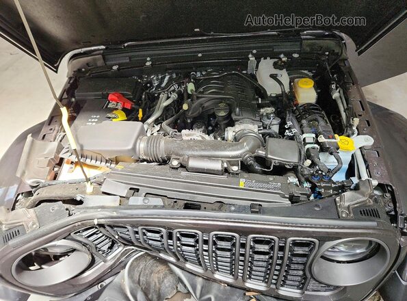 1C4PJXDGXTW282614 2026 JEEP WRANGLER Gray Vista del compartimento del motor