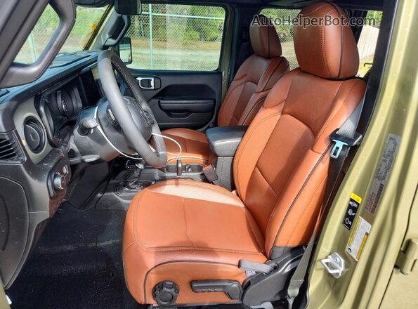 1C4PJXDN2SW647591 2025 JEEP WRANGLER Green Vista interior delantera