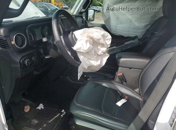 1C4PJXEN7RW137066 2024 JEEP WRANGLER White Вид салону спереду