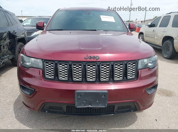 1C4RJEAG8HC826828 2017 JEEP GRAND CHEROKEE Red Вид щитка приладів