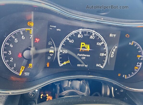 1C4RJEAG8MC714704 2021 JEEP GRAND Silver Вид щитка приладів