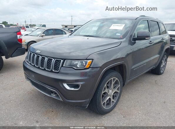 1C4RJEBG1JC281334 2018 JEEP GRAND CHEROKEE Серый Передняя левая четверть