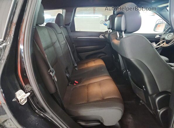 1C4RJFAG0JC117600 2018 JEEP GRAND Black Вид задньої частини салону