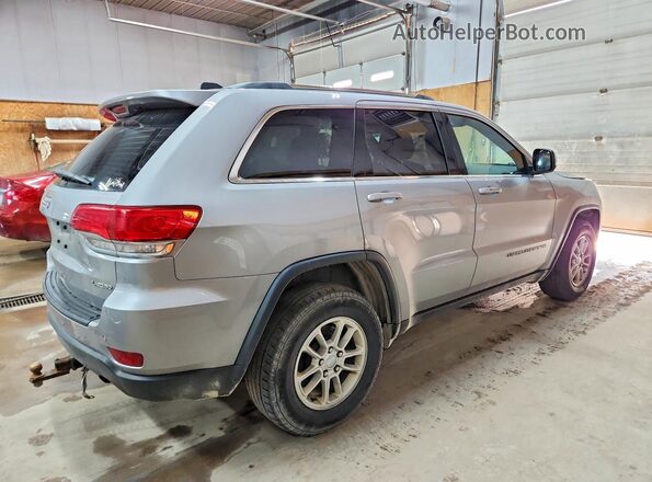 1C4RJFAGXJC280626 2018 JEEP GRAND Серебряный Задняя правая четверть