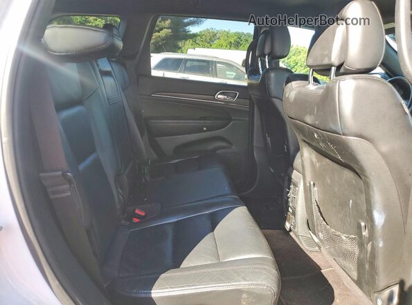 1C4RJFBG0JC509409 2018 JEEP GRAND White Հետևի նստատեղերի տեսք