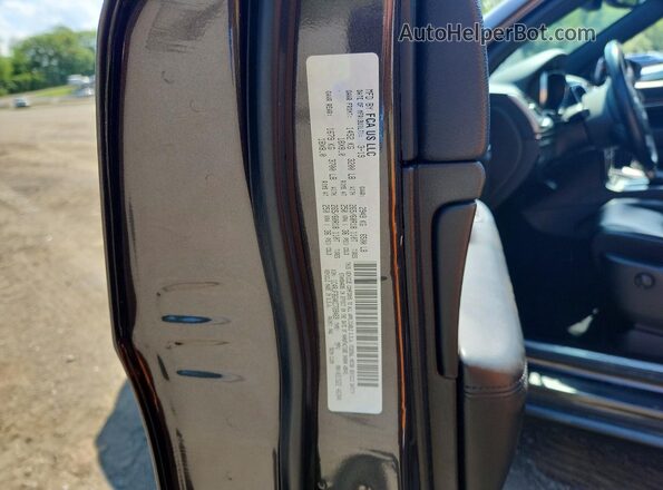 1C4RJFBG4KC728469 2019 JEEP GRAND Gray 360 interior view