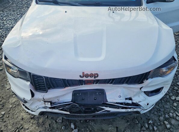 1C4RJFBG4MC525858 2021 JEEP GRAND Белый Вид задней части салона
