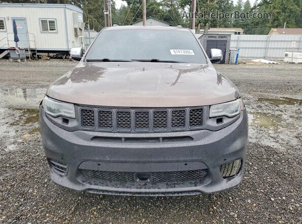 1C4RJFBG8JC324587 2018 JEEP GRAND Коричневый Вид спереди