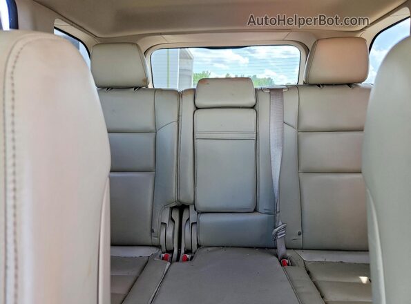 1C4RJFBG8KC669071 2019 JEEP GRAND White Widok tylnych siedzeń