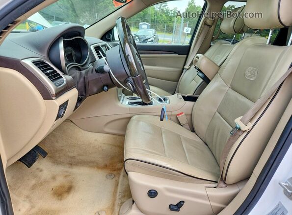 1C4RJFCG2HC620293 2017 JEEP GRAND Белый Вид салона спереди